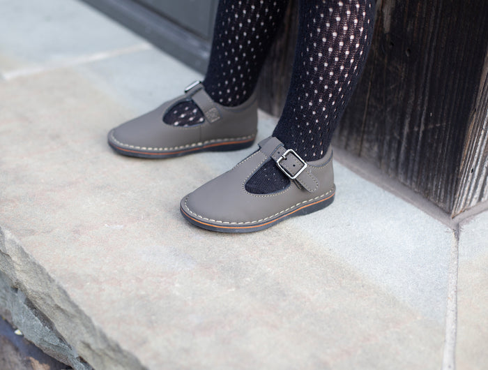 <h3><strong>Signature Styles for Girls<br/></strong><br/></h3>