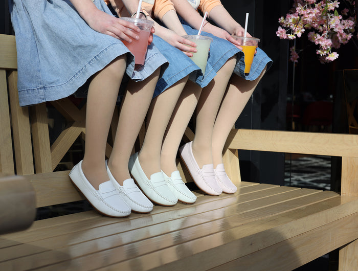 <h3><strong>A Palette of Pastels</strong><br/></h3>