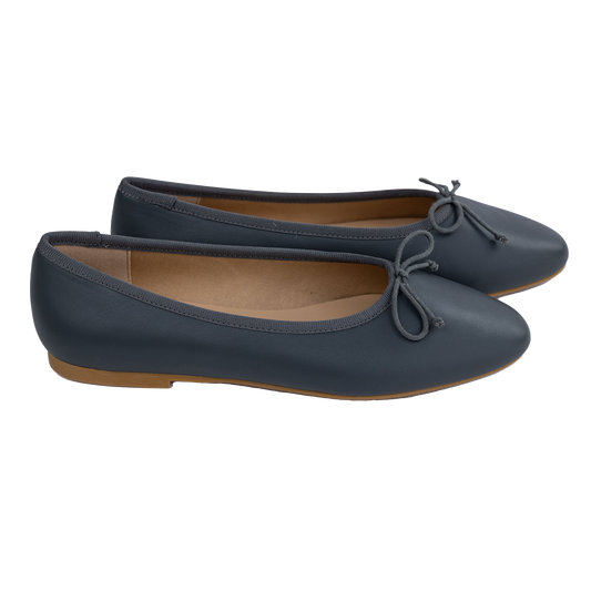301 - Grey Leather Flats