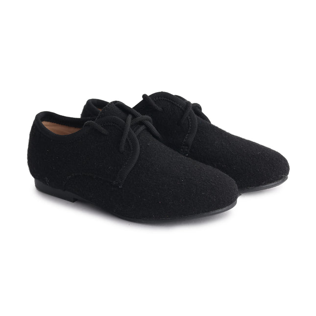 W401 - Black Wool Laced Shoe
