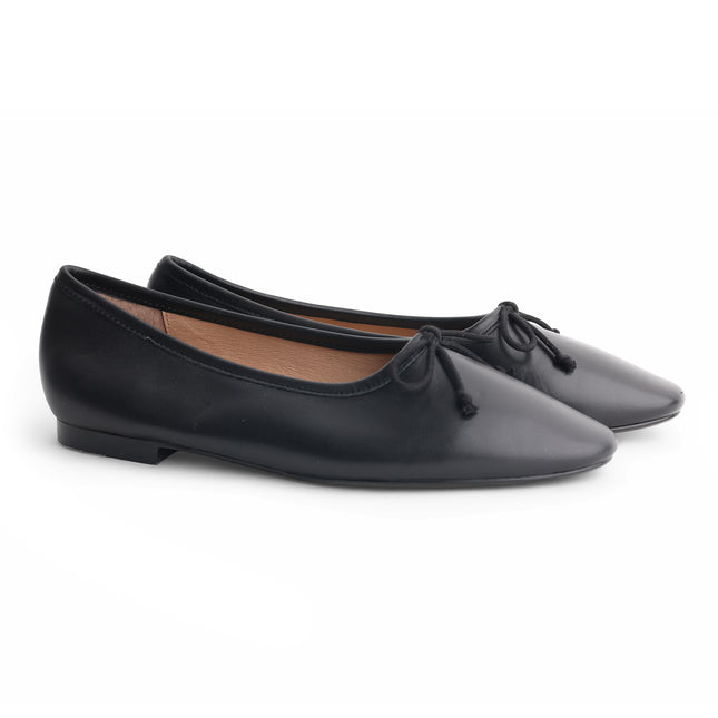501 - Black Leather Pointy Ballet