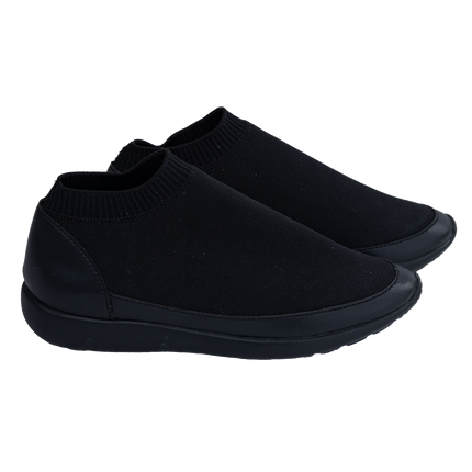 S710 - Black Flyknit Slip-on Sneaker