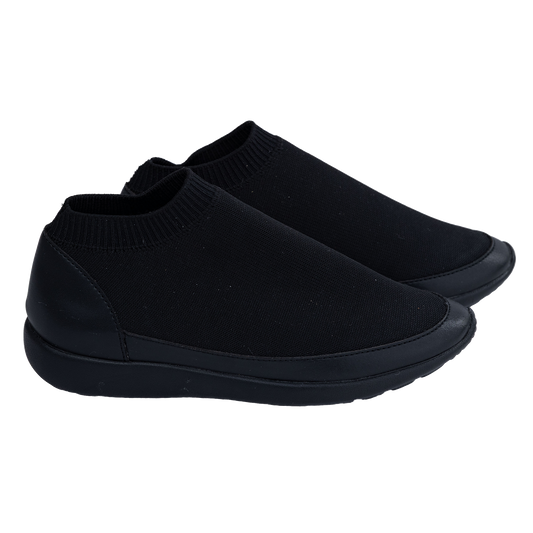 710 - Black Flyknit Slip-on Sneaker