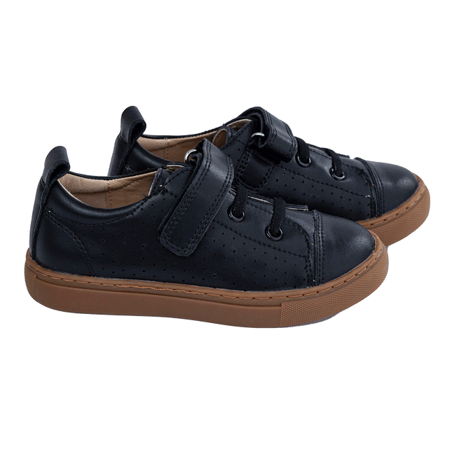 S711 - Black Leather Sneaker